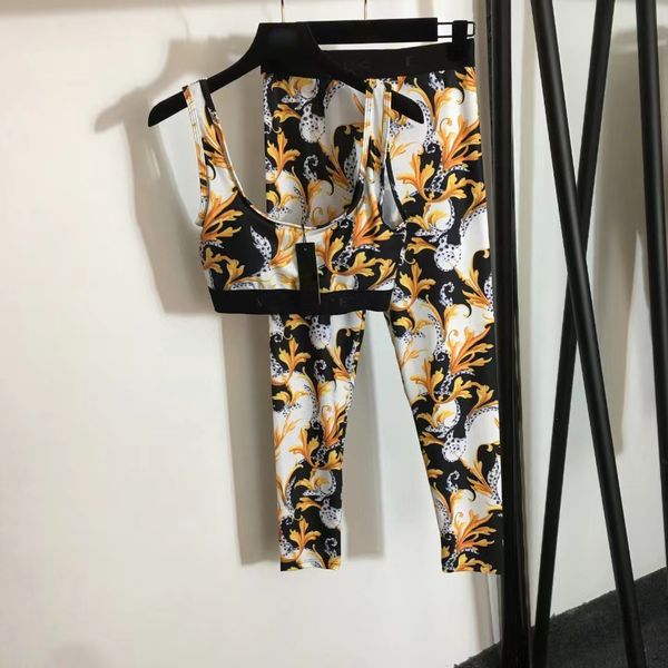 22 designer active sets king's yoga workout kit women fitness suit tracksuit yellow floral vintage print vest slim stretch leggings yel
22 designer active sets king's yoga workout kit women fitness suit tracksuit yellow floral vintage print vest slim stretch leggings yel