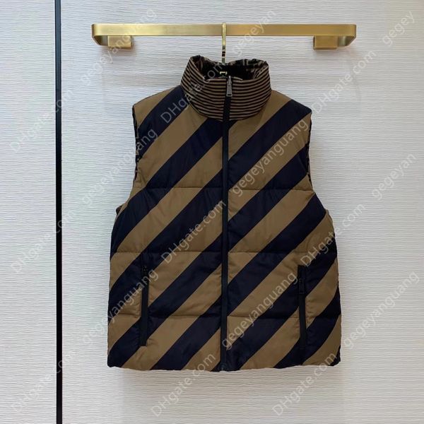 f home double-sided wearing letters twill two patterns men's and women's fashion vest, Black
f home double-sided wearing letters twill two patterns men's and women's fashion vest, Black