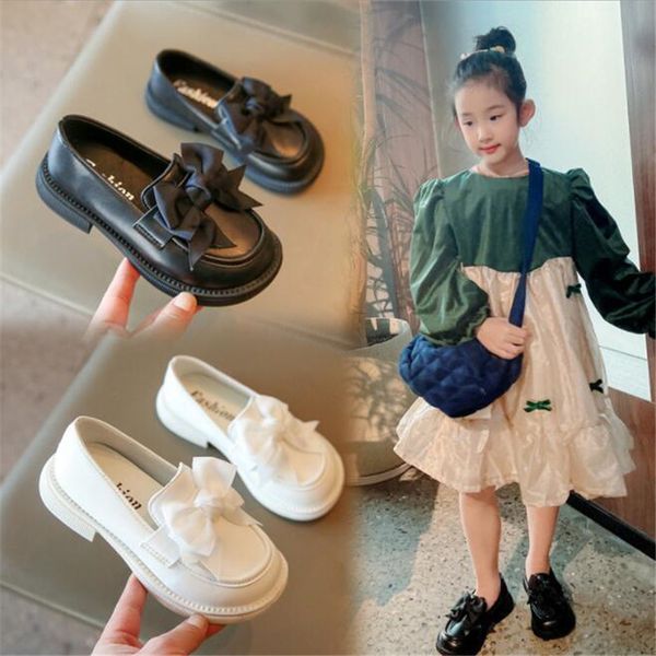 sneakers dress girls shoes bow leather snow queen spring children cute princess 220915, Black;red
sneakers dress girls shoes bow leather snow queen spring children cute princess 220915, Black;red