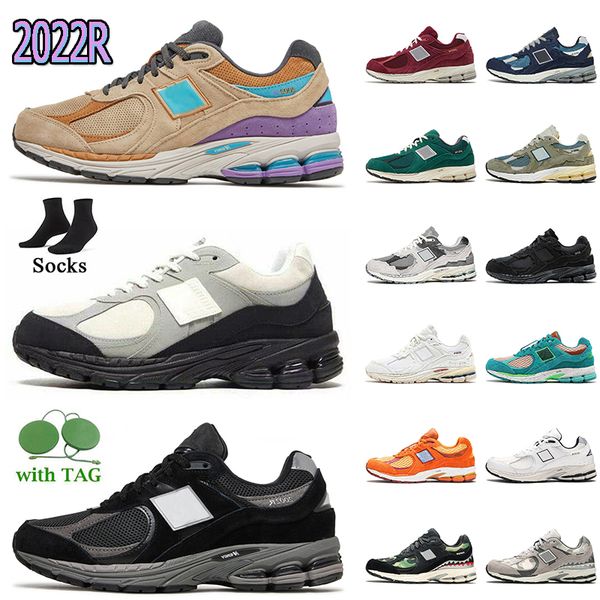 wholesale fashion women mens 2002r running shoes with socks 2002 r incense the basement grey sail black white protection pack rain cloud sea
wholesale fashion women mens 2002r running shoes with socks 2002 r incense the basement grey sail black white protection pack rain cloud sea