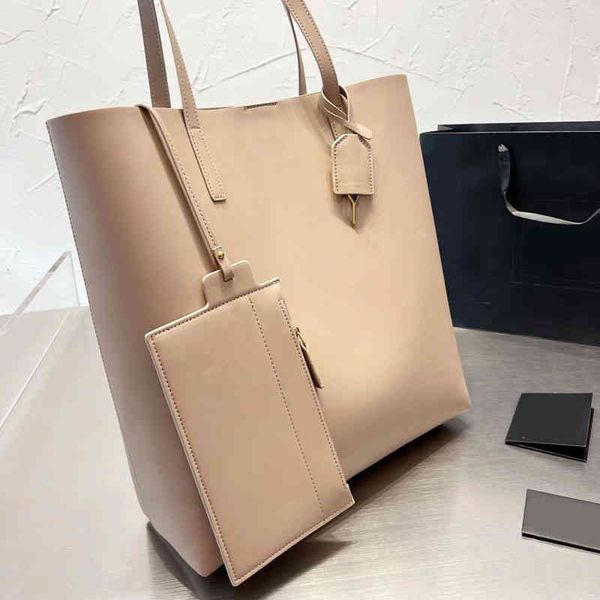 totes bags tote women high-quality shopping classic handbag messenger shoulder retro leather designer lady wallet 220905
totes bags tote women high-quality shopping classic handbag messenger shoulder retro leather designer lady wallet 220905