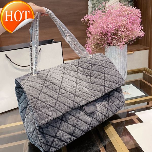 designer bags new women tote digner bags large capacity shopping pochette washed distrsed crossbody shoulder lingge chain saddle handbag wal
designer bags new women tote digner bags large capacity shopping pochette washed distrsed crossbody shoulder lingge chain saddle handbag wal