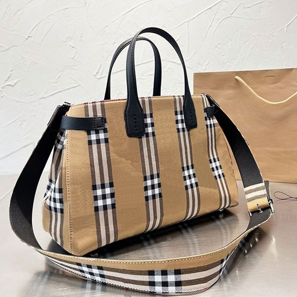 classic stripes shoulder bag large capacity tote bags fashion shopping handbag canvas material leather handle interior compartment removable
classic stripes shoulder bag large capacity tote bags fashion shopping handbag canvas material leather handle interior compartment removable