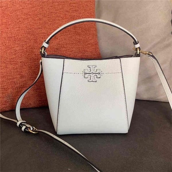s tyle s designer outlet women' mall hobo bucket bag falling pattern head leather one houlder meenger deigner torage b tories burchs km
s tyle s designer outlet women' mall hobo bucket bag falling pattern head leather one houlder meenger deigner torage b tories burchs km