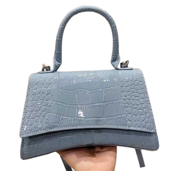 designer bag 2022 luxury shoulder bag designers handbag ladies fashion wallet crocodile moon diagonal tote totes messenger bags purse
designer bag 2022 luxury shoulder bag designers handbag ladies fashion wallet crocodile moon diagonal tote totes messenger bags purse