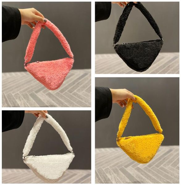 tz designer bags lamb wool triangle bag 4 colors solid color zipper closure shoulder bags fashion underarm bag sacoche outdoor women plush s
tz designer bags lamb wool triangle bag 4 colors solid color zipper closure shoulder bags fashion underarm bag sacoche outdoor women plush s