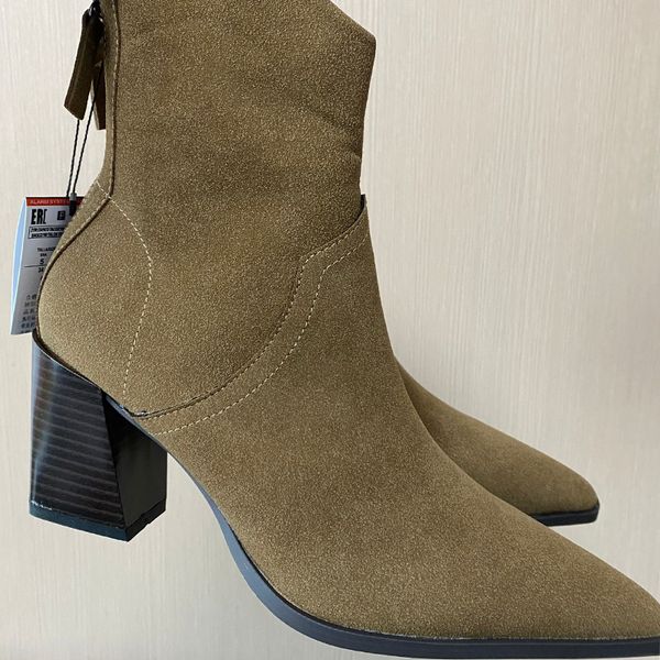 boots winter women low tube brown pointed toe suede western cowboy style fashion punk shoes color high heels 220915, Black
boots winter women low tube brown pointed toe suede western cowboy style fashion punk shoes color high heels 220915, Black