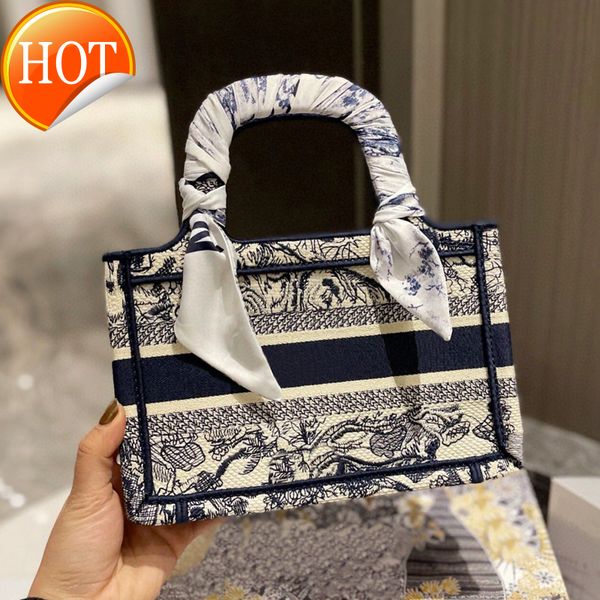 designer bags digner hand canvas tot for women embroidery letter tiger pattern luxury tote 22cmtote factory wholesale promotion purses ladie
designer bags digner hand canvas tot for women embroidery letter tiger pattern luxury tote 22cmtote factory wholesale promotion purses ladie