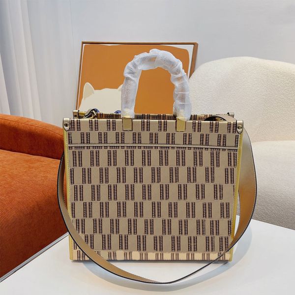 tote shopping bag crossbody bag women handbag plain dot shoulder bags genuine leather fashion letters removable strap double handle artwork
tote shopping bag crossbody bag women handbag plain dot shoulder bags genuine leather fashion letters removable strap double handle artwork