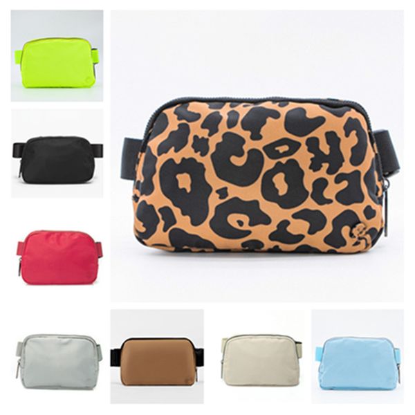 2022 new lu-008 bags women waist bag gym running outdoor sports waistpacks travel men phone coin purse casual belt cross body pack bag water
2022 new lu-008 bags women waist bag gym running outdoor sports waistpacks travel men phone coin purse casual belt cross body pack bag water