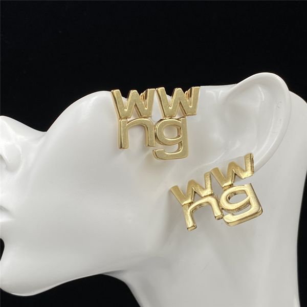 classic letters designer earrings charm ear studs women golden eardrops letter steel stamps danglers with box
classic letters designer earrings charm ear studs women golden eardrops letter steel stamps danglers with box