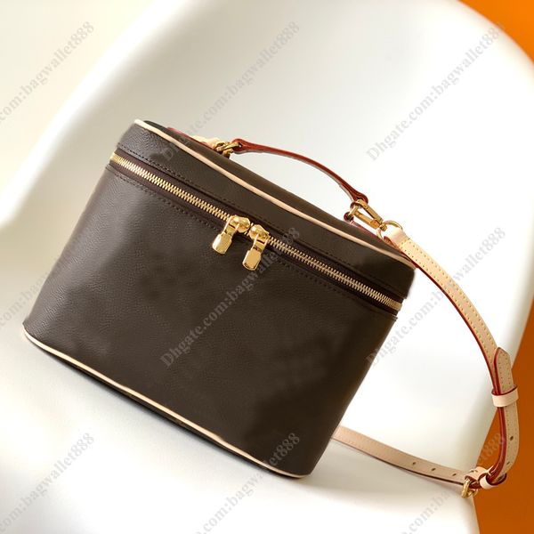 classic cosmetic bag presbyopia toiletry pouch nice makeup bag cases women make up bags travel clutch handbags purses mini wallets purse
classic cosmetic bag presbyopia toiletry pouch nice makeup bag cases women make up bags travel clutch handbags purses mini wallets purse