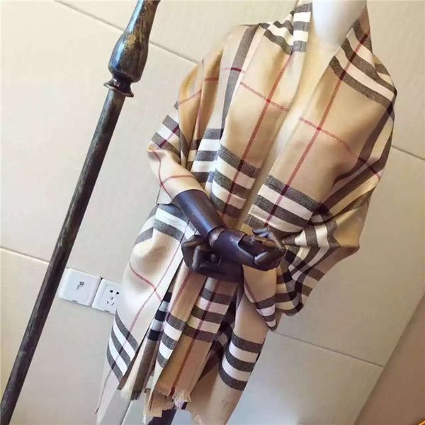 2022 luxury brand shawl fashion classic b scarf lattice men soft cashmere plaid scarves shawl unise wraps pashmina headband muffler, Blue;gray
2022 luxury brand shawl fashion classic b scarf lattice men soft cashmere plaid scarves shawl unise wraps pashmina headband muffler, Blue;gray