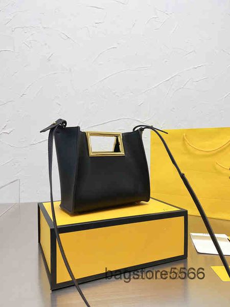 bags high capacity bags evening women handbag shoulder leather designer brand crossbody female bucket packs 220307multi pochette
bags high capacity bags evening women handbag shoulder leather designer brand crossbody female bucket packs 220307multi pochette