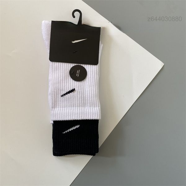 men's socks men classic fashion hook brand color stitched women's long tube sports training sock street couple middle tubes luxury, Black
men's socks men classic fashion hook brand color stitched women's long tube sports training sock street couple middle tubes luxury, Black