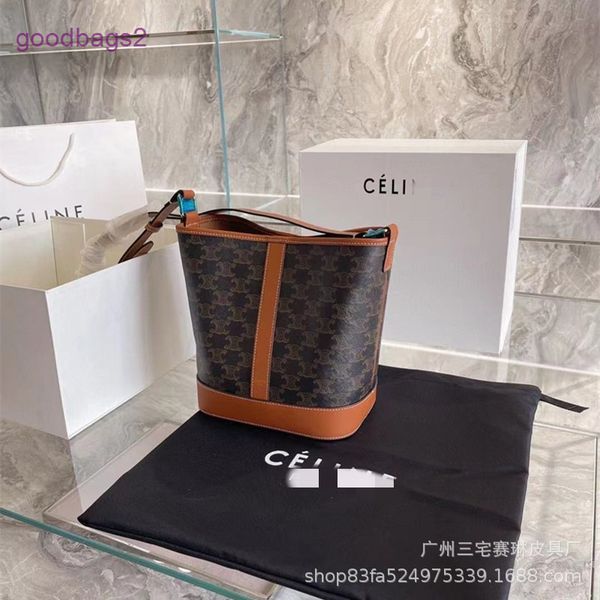 bag celins lisa's same arc de triomphe bucket new printed leather messenger shoulder
bag celins lisa's same arc de triomphe bucket new printed leather messenger shoulder