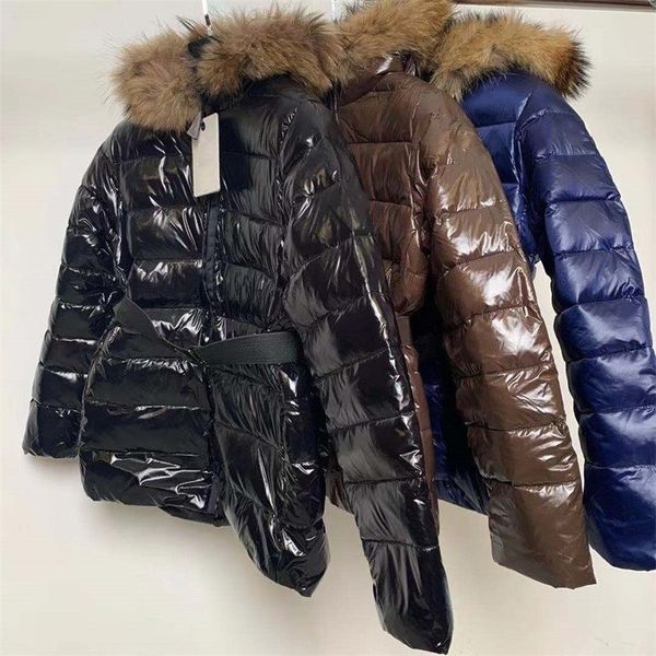 the winter coats woman warm outdoor down jackets 90% downs coat windproof waterproof real jacket, Black
the winter coats woman warm outdoor down jackets 90% downs coat windproof waterproof real jacket, Black