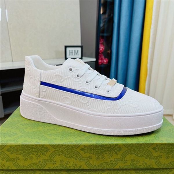 the latest fashion casual mens sneakers easy sports style small white shoe all-match air cushion shoes size 38-44
the latest fashion casual mens sneakers easy sports style small white shoe all-match air cushion shoes size 38-44