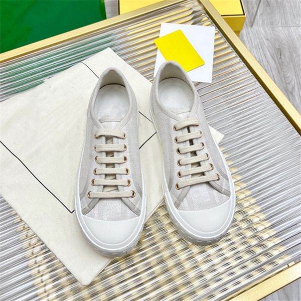 couples presbyopia canvas shoes boots casual sneakers easy versatile fashion flat shoes
couples presbyopia canvas shoes boots casual sneakers easy versatile fashion flat shoes