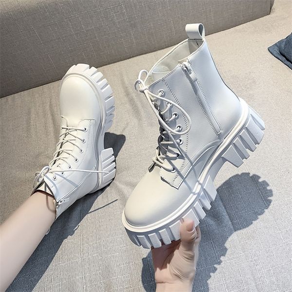 boots platform women shoes for winter ankle punk motorcycle woman booties 220914, Black
boots platform women shoes for winter ankle punk motorcycle woman booties 220914, Black