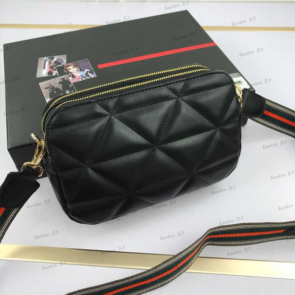 2022 women luxury slanted cross bag designer double zip classic fashion chain with single shshoulder bag alphabetic makeup bag wallet
2022 women luxury slanted cross bag designer double zip classic fashion chain with single shshoulder bag alphabetic makeup bag wallet