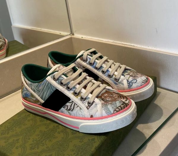 canvas shoes women shoe low 1977 sports rubber sole stretch cotton mens embroidered vintage casual and men, Black
canvas shoes women shoe low 1977 sports rubber sole stretch cotton mens embroidered vintage casual and men, Black