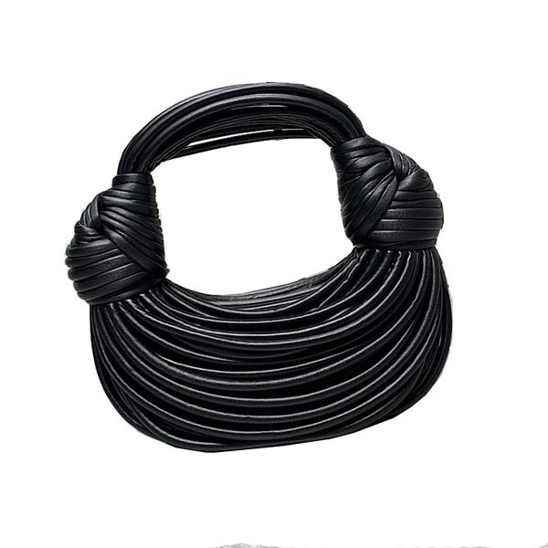 2022 new designer fashion knotted handle bags women creative noodle woven jodie handbag luxury designer brand female leather purses unique d
2022 new designer fashion knotted handle bags women creative noodle woven jodie handbag luxury designer brand female leather purses unique d