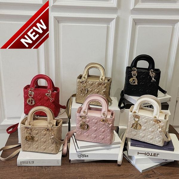 digner handbags spring and summer texture foreign style portable princs bag women 2022 trend new small fragrance versatile single shoulderv8
digner handbags spring and summer texture foreign style portable princs bag women 2022 trend new small fragrance versatile single shoulderv8