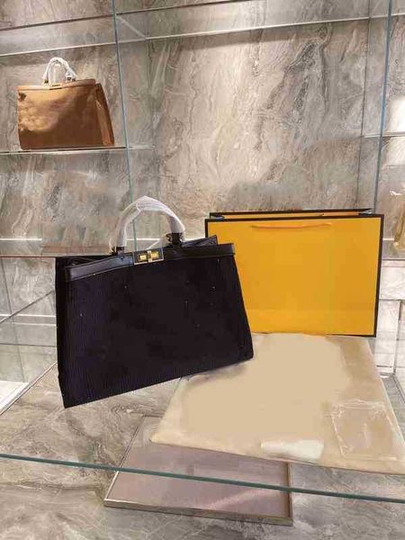 large bag evening bag shoulder bags luxury brand women's handbags quality tote vintage women leather messenger wallet
large bag evening bag shoulder bags luxury brand women's handbags quality tote vintage women leather messenger wallet