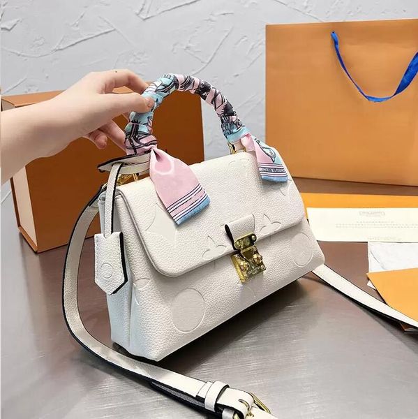 lq madeleine bb m45978 black women designer bags embossed letters s lock removable shoulder strap crossbody fashioned classic luxurys totes
lq madeleine bb m45978 black women designer bags embossed letters s lock removable shoulder strap crossbody fashioned classic luxurys totes