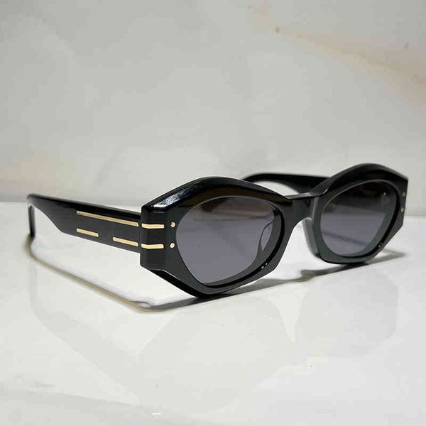watches jewelry summer sunglasses for men and women signature b1u style anti-ultraviolet retro plate full frame eyeglasses random box, White;black
watches jewelry summer sunglasses for men and women signature b1u style anti-ultraviolet retro plate full frame eyeglasses random box, White;black