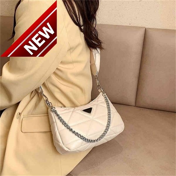 50% off 2022 new trendy handbags explosive models solid color triangle sewing trend child mother simple trendy881a
50% off 2022 new trendy handbags explosive models solid color triangle sewing trend child mother simple trendy881a