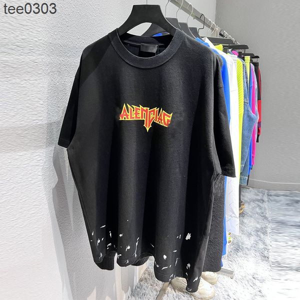 men's t-shirts spring and summer high version balencaigass letter cover worn and broken hole loose fashion brand men's and women&#, White;black
men's t-shirts spring and summer high version balencaigass letter cover worn and broken hole loose fashion brand men's and women&#, White;black