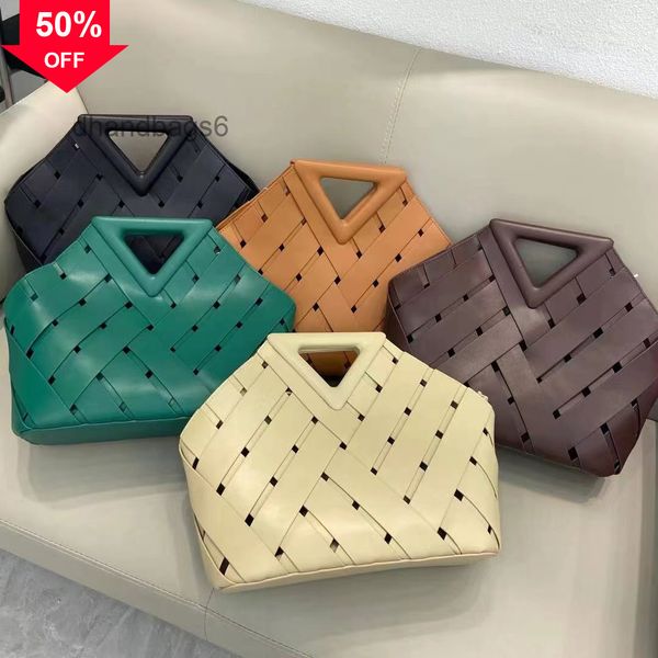 purses ladies handbags designer clutch bag evening clutches digner 2022 bbvenetas s leather woven inverted triangle shoulder msenger botteg
purses ladies handbags designer clutch bag evening clutches digner 2022 bbvenetas s leather woven inverted triangle shoulder msenger botteg