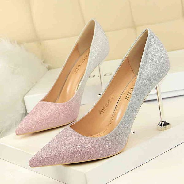 1716-9 sandals korean fashion thin heel high shallow mouth pointed color matching shiny gradient women's single shoes, Black
1716-9 sandals korean fashion thin heel high shallow mouth pointed color matching shiny gradient women's single shoes, Black