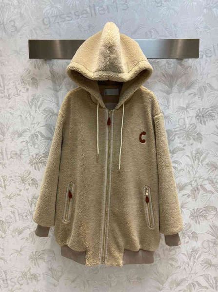 womens jacket luxury designer chest letter logo leather design jacket fashion brand eco-friendly lamb wool jacquard lined loose hood jackets, Black;brown
womens jacket luxury designer chest letter logo leather design jacket fashion brand eco-friendly lamb wool jacquard lined loose hood jackets, Black;brown