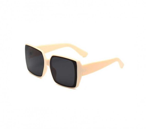 sunglass fashion net red uv resistant sunglasses slm71 are versatile, White;black 
sunglass fashion net red uv resistant sunglasses slm71 are versatile, White;black
