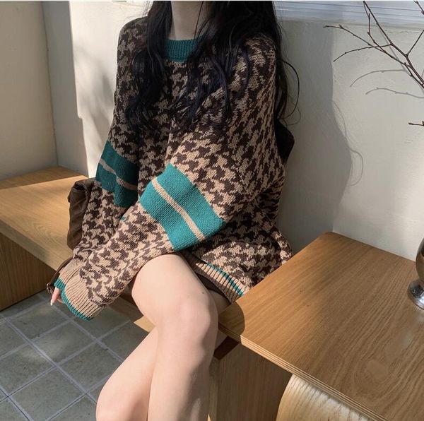 women sweater fashion knit pullovers ladies winter loose sweater korean college style jumper plaid casual, White;black
women sweater fashion knit pullovers ladies winter loose sweater korean college style jumper plaid casual, White;black