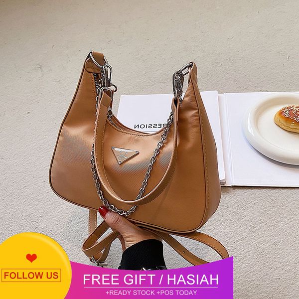 designer bags this year's popular niche single shoulder 2022 new commuter small square fashion chain portable underarm
designer bags this year's popular niche single shoulder 2022 new commuter small square fashion chain portable underarm