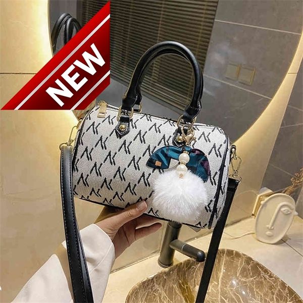 60% off trendy bags 2022 new digner handbags bags portable small autumn and winter fashion versatile letter foreign style one shoulderxdn6
60% off trendy bags 2022 new digner handbags bags portable small autumn and winter fashion versatile letter foreign style one shoulderxdn6