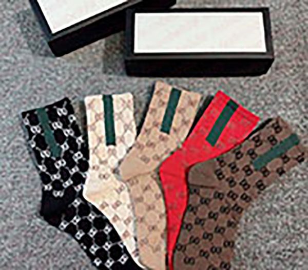 designer mens womens socks five pair luxe sports winter deviations mesh letter printed sock embroidery cotton man woman with box 03, Black
designer mens womens socks five pair luxe sports winter deviations mesh letter printed sock embroidery cotton man woman with box 03, Black