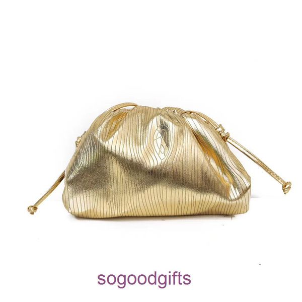 pouch bag designer bottegas handbags women venetas clutch bags women's bag 2022 new golden cloud large and small woven dumpling hand si
pouch bag designer bottegas handbags women venetas clutch bags women's bag 2022 new golden cloud large and small woven dumpling hand si