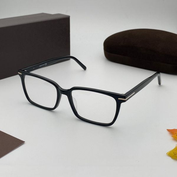 optical frame eyeglasses for woman and mens new fashion retro 5802-b with box, Silver
optical frame eyeglasses for woman and mens new fashion retro 5802-b with box, Silver