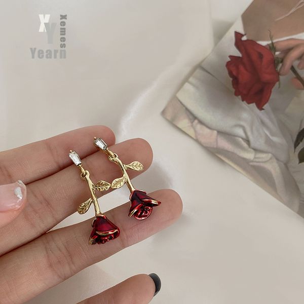 2021 new red rose flower drop earrings for woman young girl's sweet jewelry korean fashion accessories gift for girlfriend, Silver
2021 new red rose flower drop earrings for woman young girl's sweet jewelry korean fashion accessories gift for girlfriend, Silver