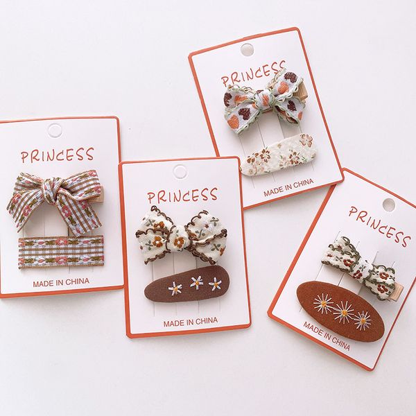 2 pcs korean fashion children's hair accessories sweet girl princess cute brown fabric embroidery flower bow hairpins headwear, Slivery;white
2 pcs korean fashion children's hair accessories sweet girl princess cute brown fabric embroidery flower bow hairpins headwear, Slivery;white