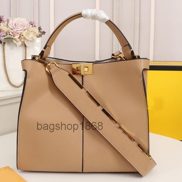 22s designer bag fashion women handbag large size package shopper bag calfskin genuine leather lady tote bag detachable wide strap spin lock
22s designer bag fashion women handbag large size package shopper bag calfskin genuine leather lady tote bag detachable wide strap spin lock