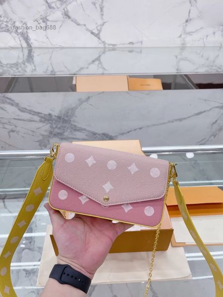 evening bags designer bag handbag purse women pochette felicie chain shoulder bag set embossed flower clutch crossbody messenger bags tote
evening bags designer bag handbag purse women pochette felicie chain shoulder bag set embossed flower clutch crossbody messenger bags tote