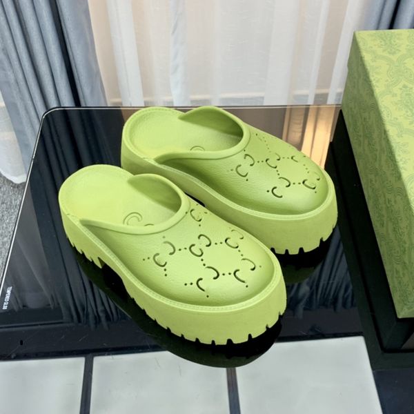 2022 designer ladies slippers womens rubber thick sole fashion new styles suitable for various places or outdoor activities full of personal, Black
2022 designer ladies slippers womens rubber thick sole fashion new styles suitable for various places or outdoor activities full of personal, Black