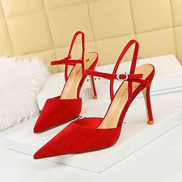 221-5 sandals fashion simple thin heel high suede shallow mouth pointed hollow one line belt sandals, Black
221-5 sandals fashion simple thin heel high suede shallow mouth pointed hollow one line belt sandals, Black