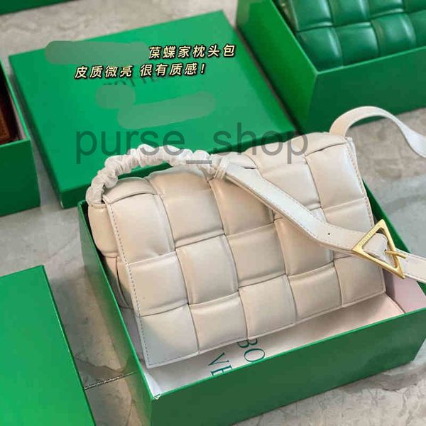 evening bags cassette messenger botteja 2022 super fire new pillow bag splicing fashion versatile and sweet xxlb 
evening bags cassette messenger botteja 2022 super fire new pillow bag splicing fashion versatile and sweet xxlb